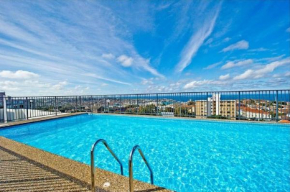 Bondi Beach Ocean View Rooftop Pool, Sydney